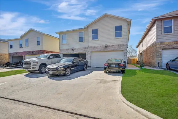 10055/10053 Sharpton Drive, Houston, TX 77038
