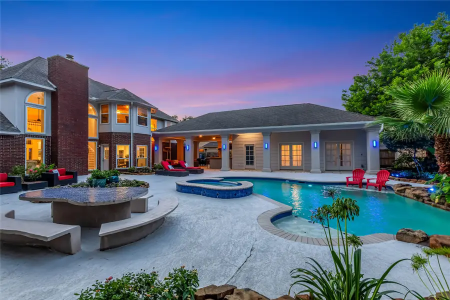 1122 Lake Country Drive, Taylor Lake Village, TX 77586 - Image #2