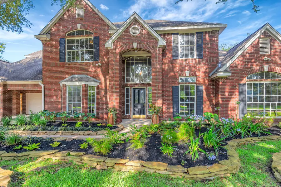 1122 Lake Country Drive, Taylor Lake Village, TX 77586 - Image #3