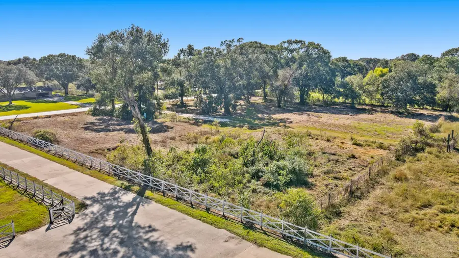 676 Evergreen Street, Fresno, TX 77545 - Image #3