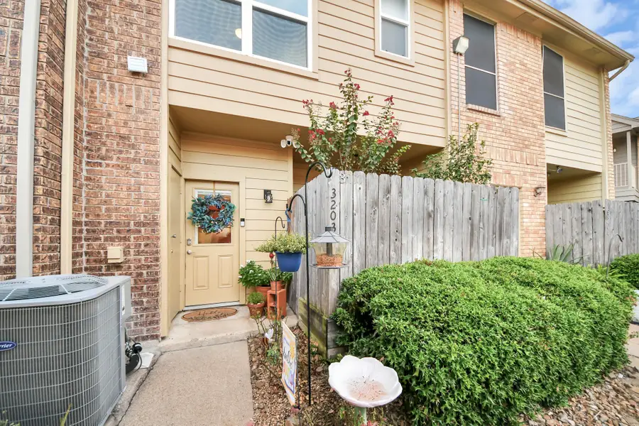 11201 Lynbrook Drive #3203, Houston, TX 77042 - #2