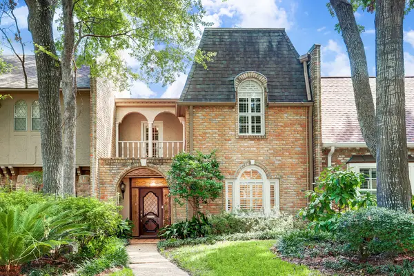 9458 Briar Forest Drive, Houston, TX 77063