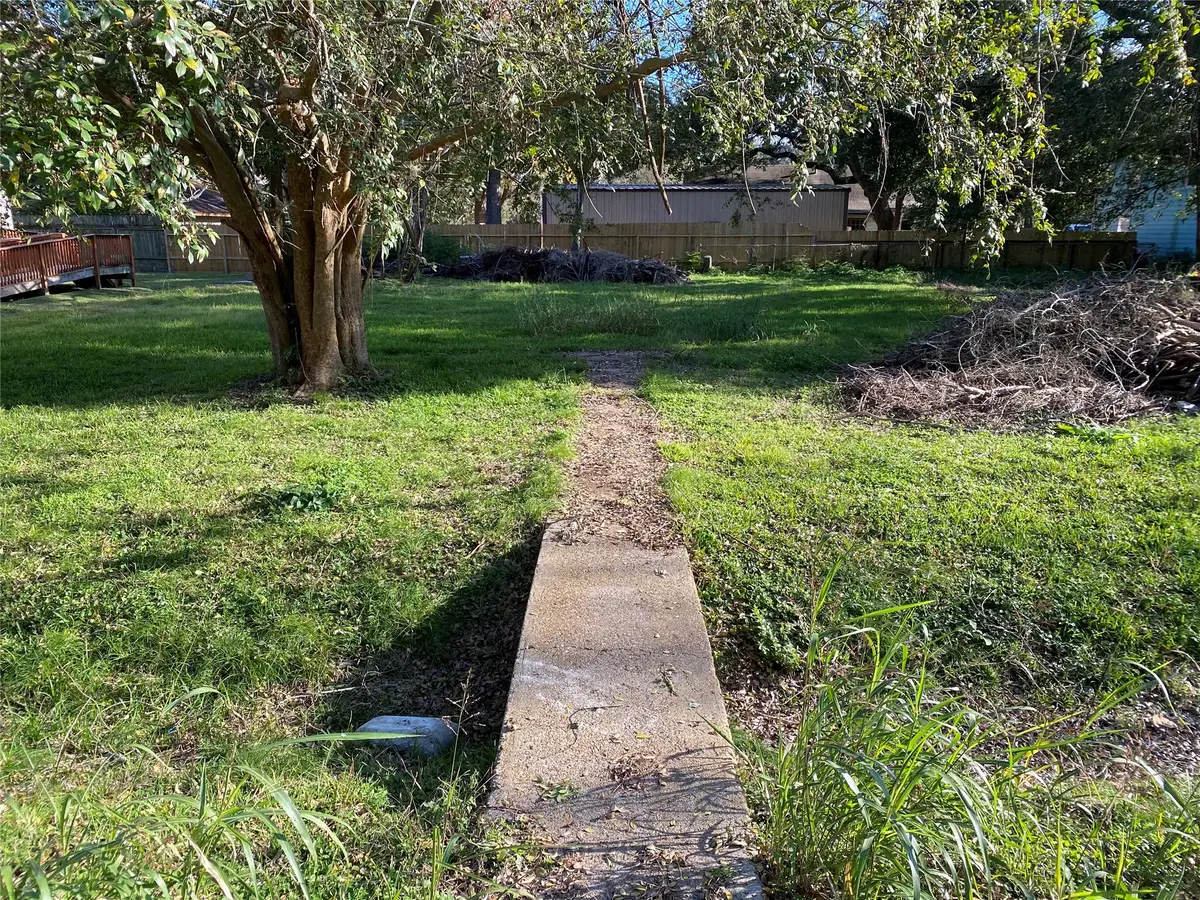 913 Chesnut Street, La Marque, TX 77568 - #1