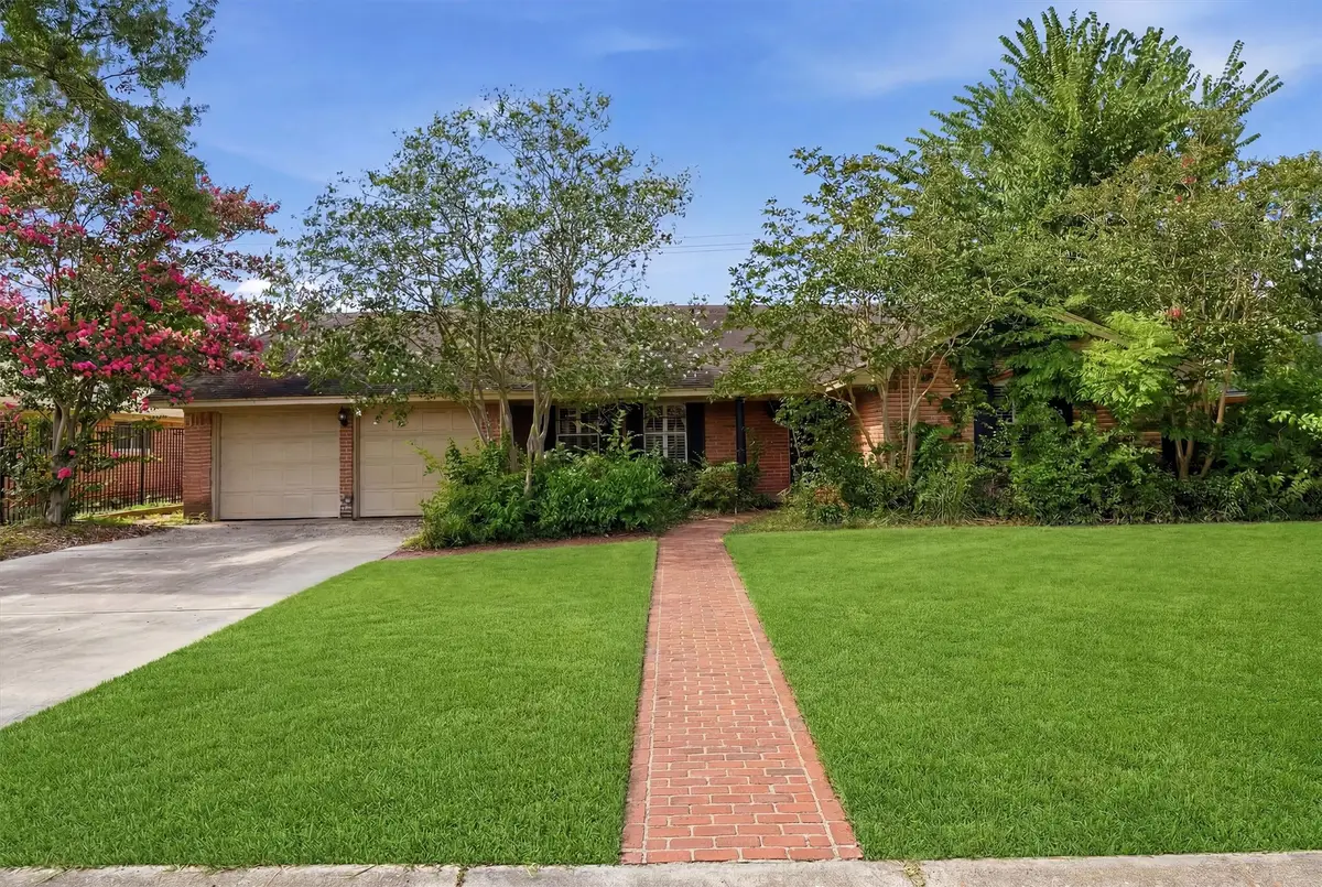 1519 Droxford Drive, Houston, TX 77008 - #1
