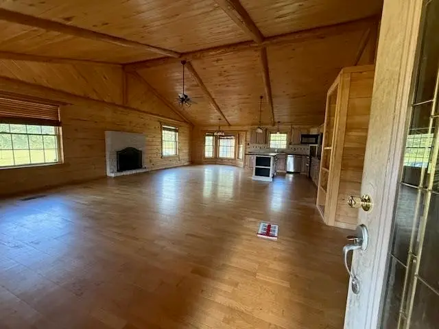 1235 Norvell Street, Silsbee, TX 77656 - Image #3