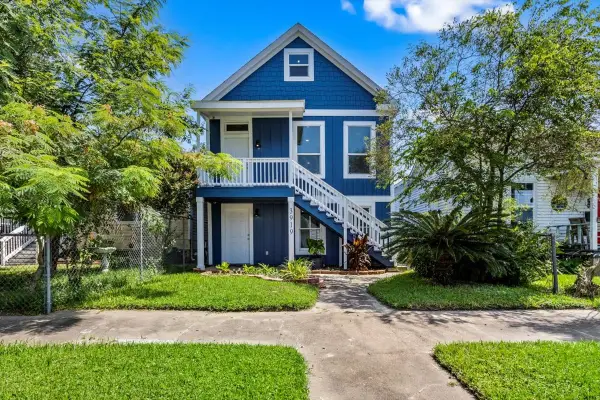 3919 Ursuline Street, Galveston, TX 77550