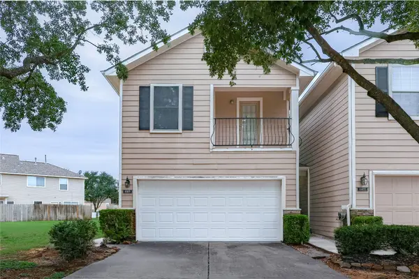 6103 Shadow Isle Lane, Houston, TX 77084