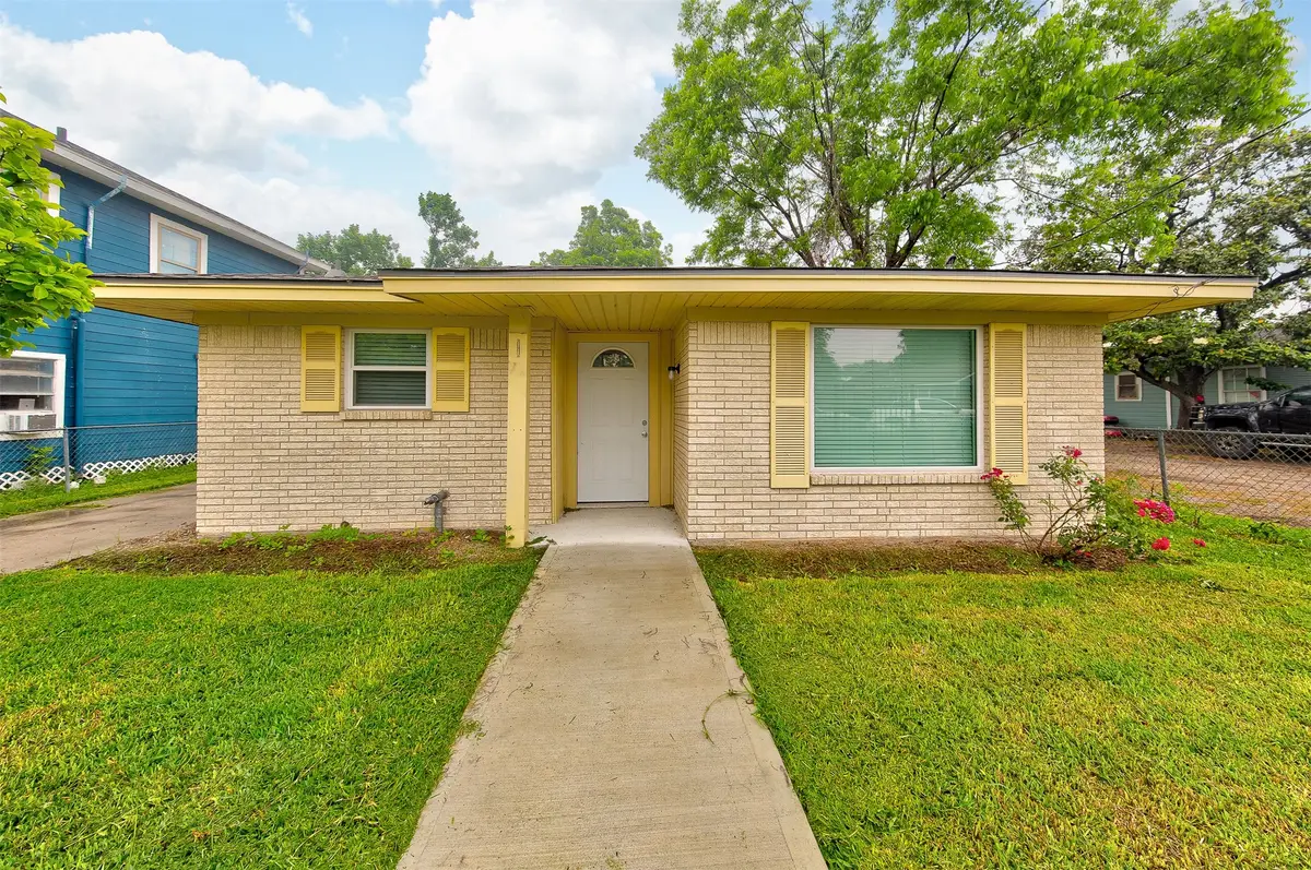 7732 Avenue I, Houston, TX 77012 - #1