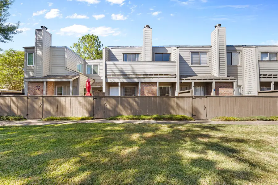 1663 Prairie Grove Drive, Houston, TX 77077 - Image #2