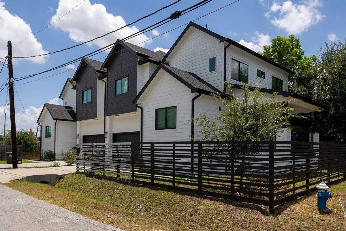 3034 Wayne Street #A-B, Houston, TX 77026 - #1