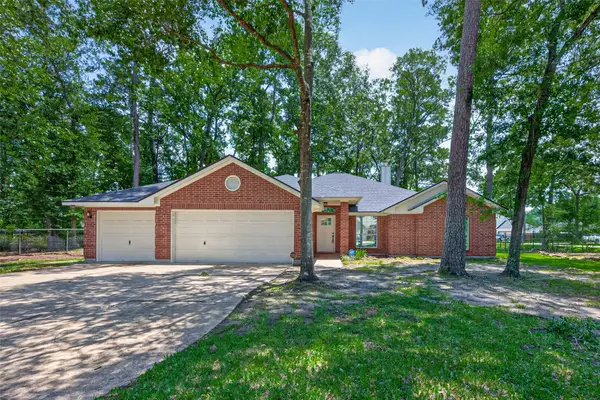 18510 Belle Cote Drive, Crosby, TX 77532