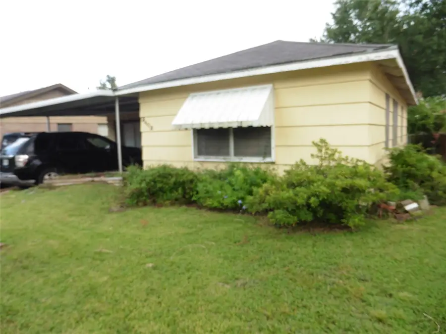 2402 Reinerman Street, Houston, TX 77007 - Image #2