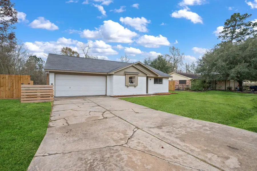 24110 Basket Oak Drive, Huffman, TX 77336 - Image #2