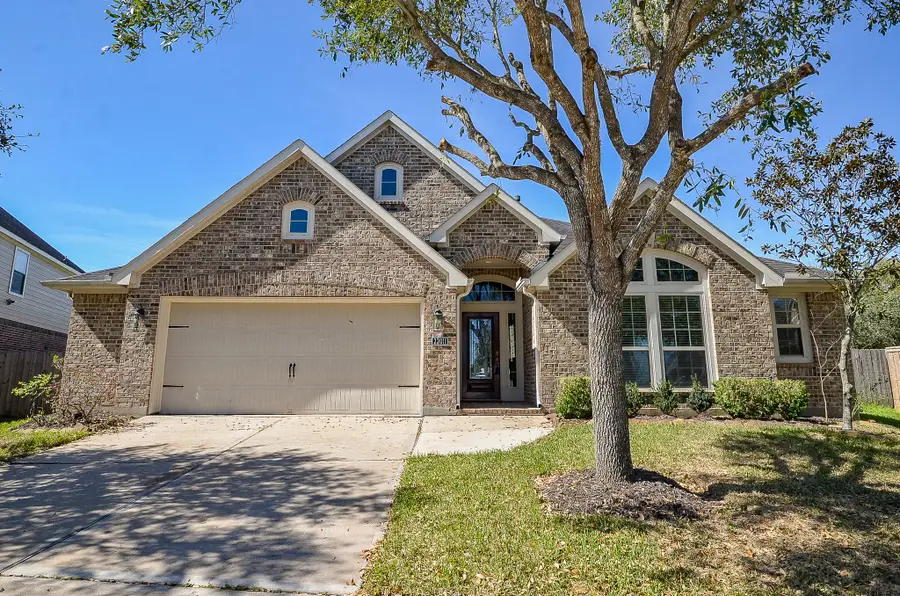 22011 Larchmont Court, Richmond, TX 77469 - Image #2