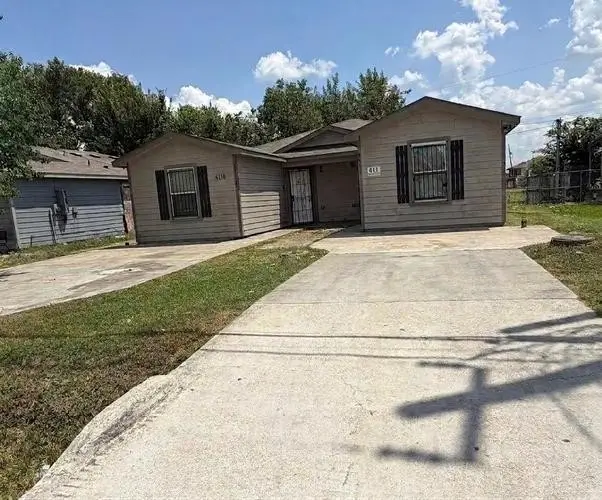4118 Brinkley Street #A-B, Houston, TX 77051 - #1
