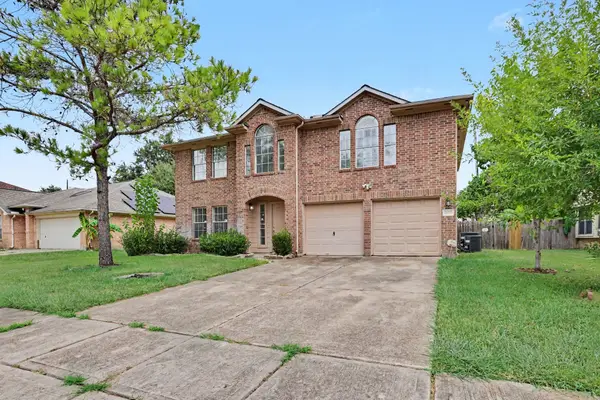 8823 Emerald Heights Lane, Houston, TX 77083