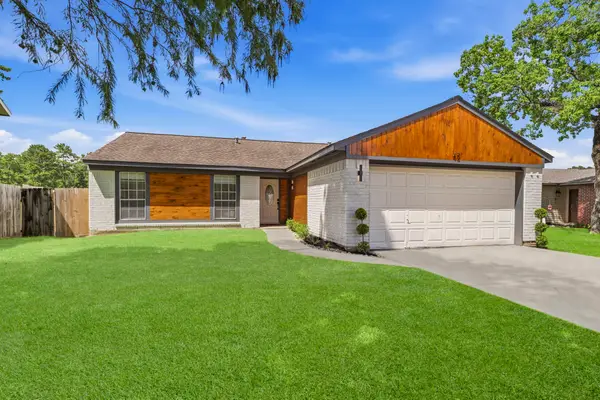 42 Lyrebird Drive, The Woodlands, TX 77380