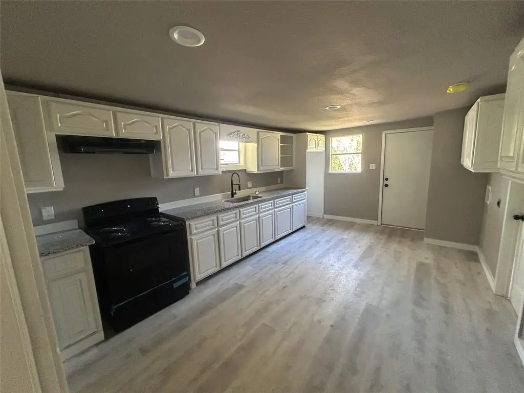 5734 Grant Avenue, Port Arthur, TX 77640 - #1