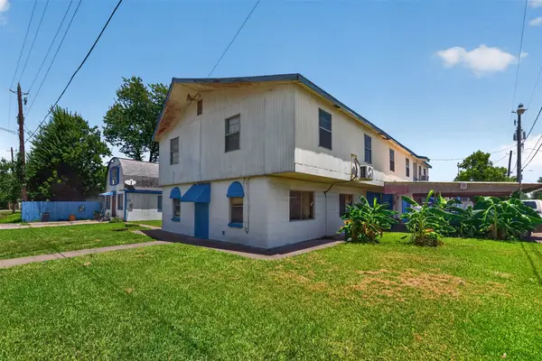 1211 Beacon Street #10, Houston, TX 77015