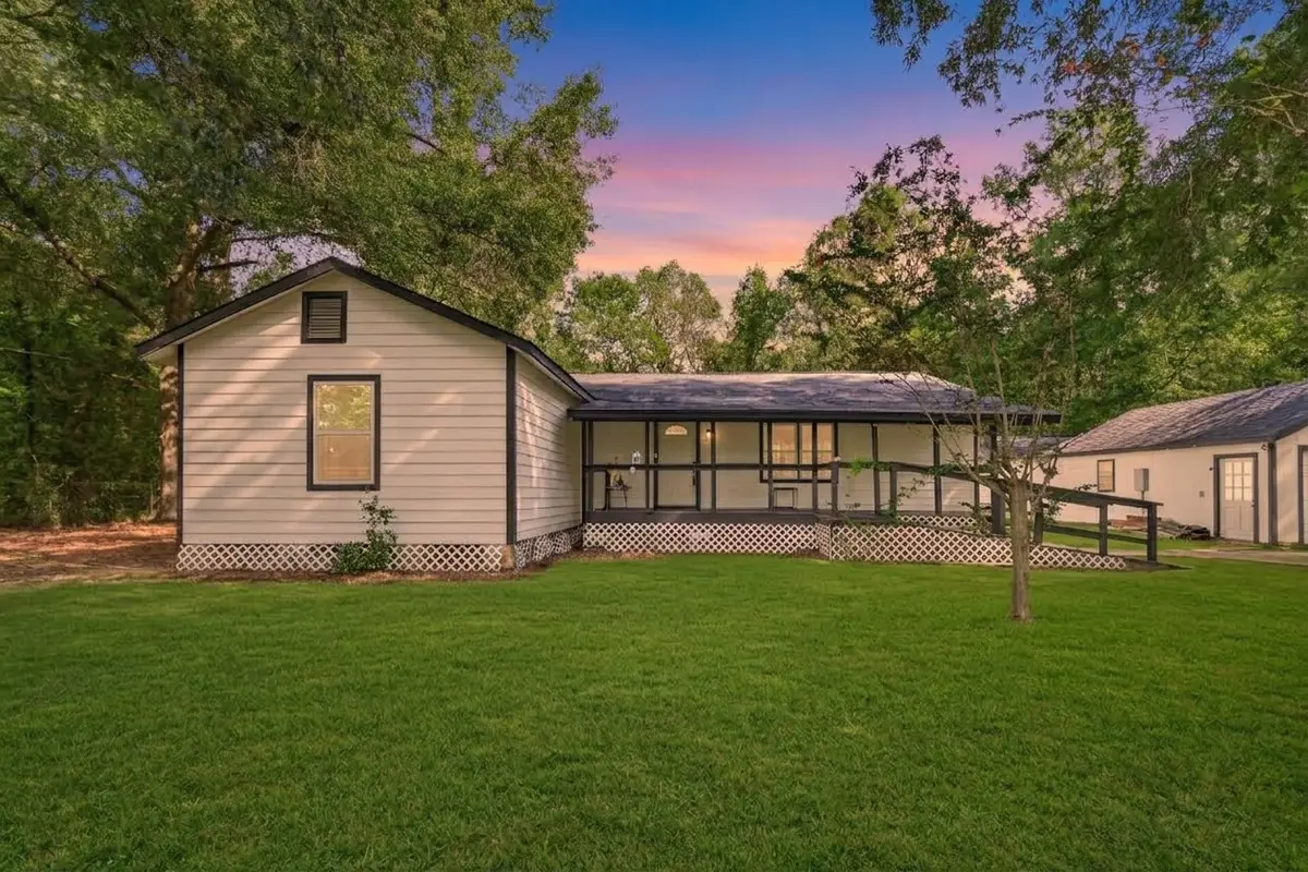 17073 Oak Grove Ln, New Caney, TX 77357 - #1