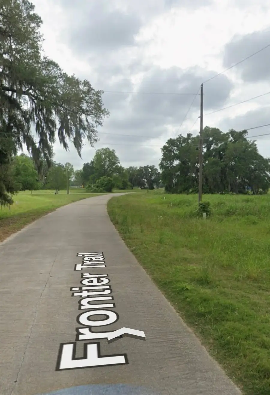 1144 Frontier Trail, Angleton, TX 77515 - Image #3