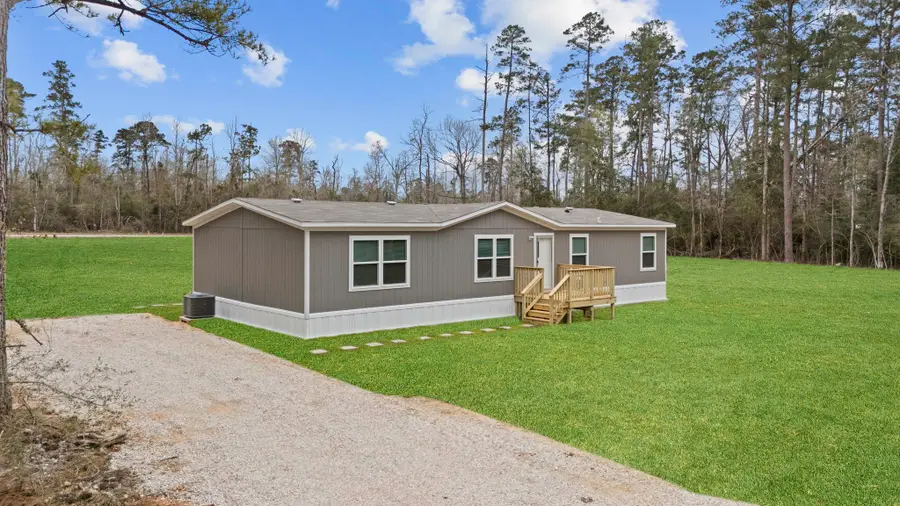 245 Rustic Way, Livingston, TX 77351 - Image #2