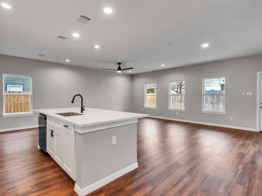 8029 Ritz Street, Houston, TX 77028 - Image #2