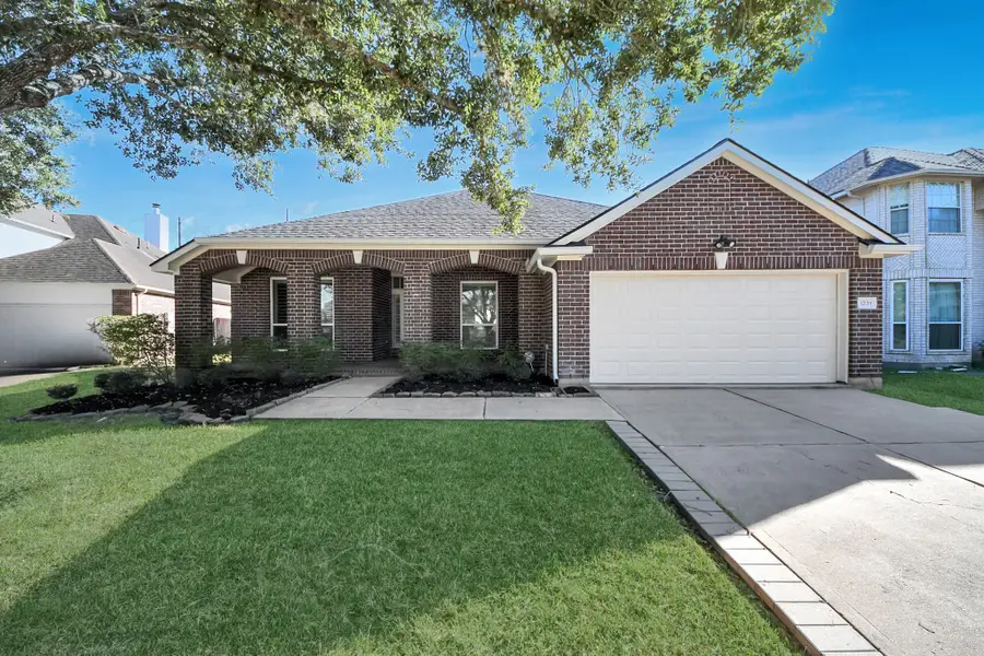 1231 Deerbrook Drive, Sugar Land, TX 77479 - Image #2