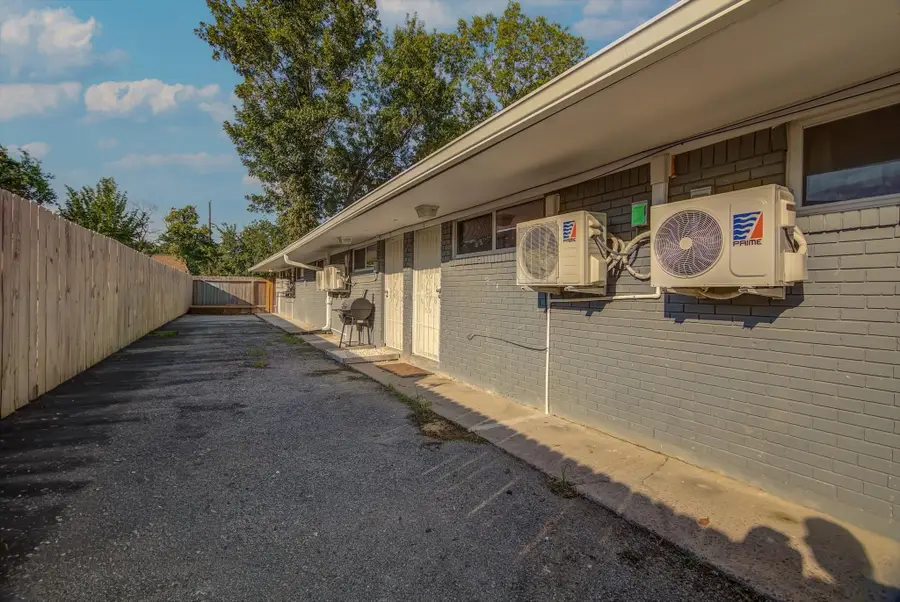 3655 Seabrook Street, Houston, TX 77021 - Image #3