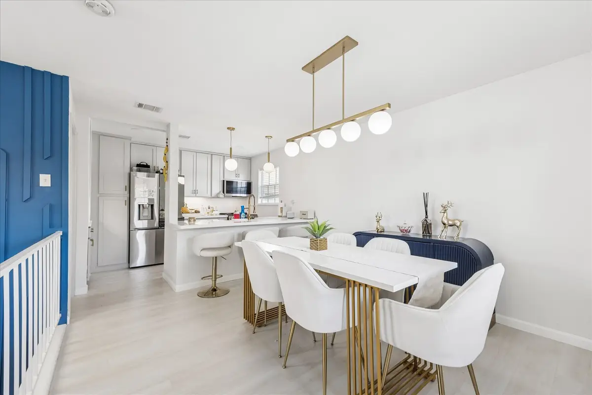 18109 Heritage Lane #8109, Houston, TX 77058 - Image #1