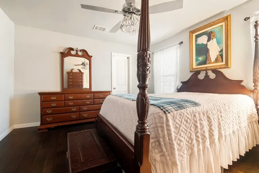 2707 Center Street, Waller, TX 77484 - Image #3