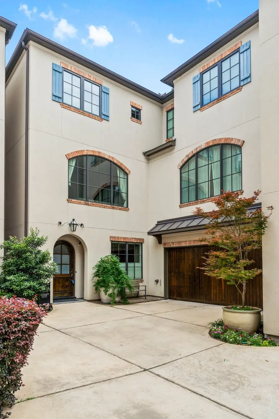 1705 Michigan Street, Houston, TX 77006 - Image #2