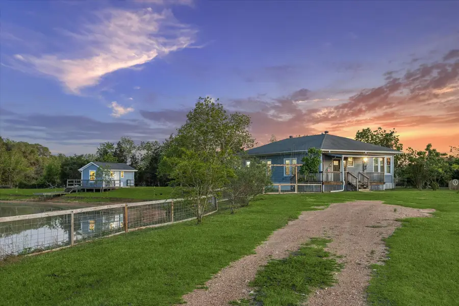 10347 Pless Rd, Cat Spring, TX 78933 - #3