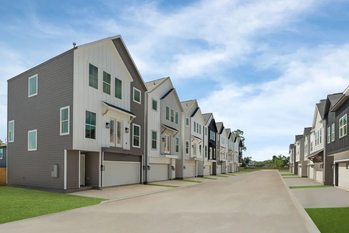 5834 Highland Sun Lane, Houston, TX 77091 - Image #1