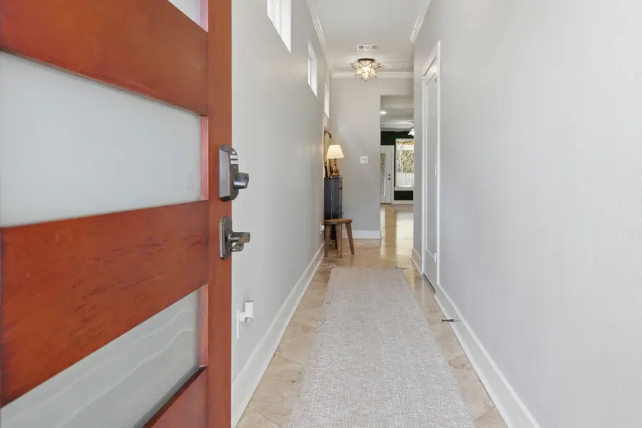 410 Peach Street, Tomball, TX 77375 - #3