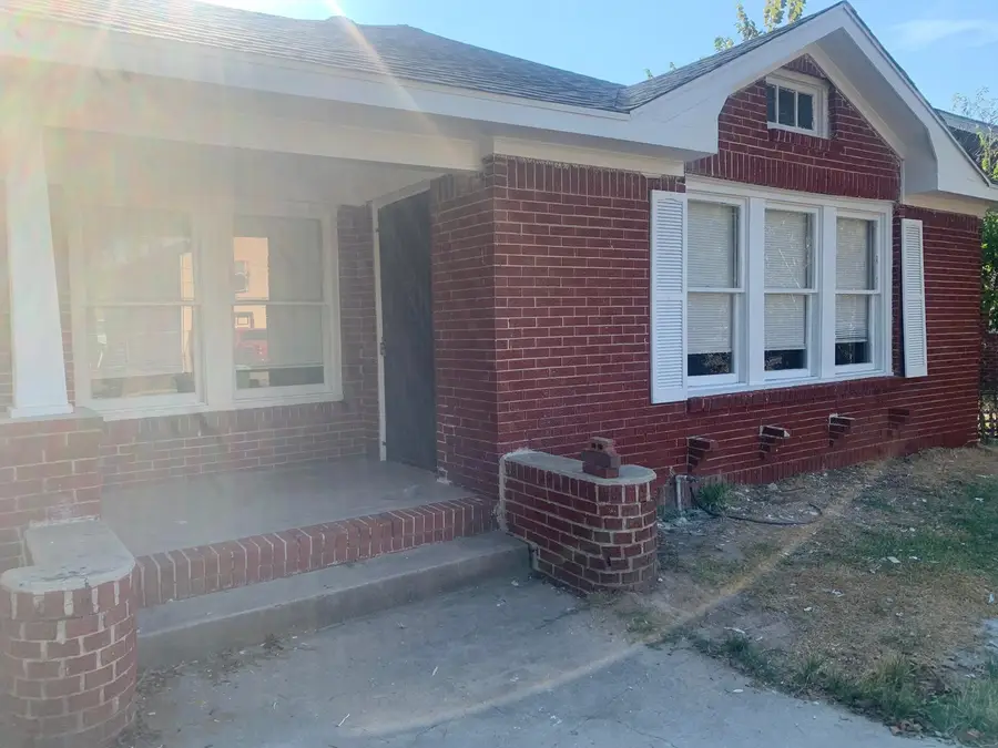 136 Glendale Street, Houston, TX 77012 - Image #2