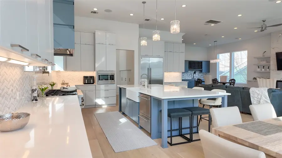 4303 Dorothy Street, Bellaire, TX 77401 - #2