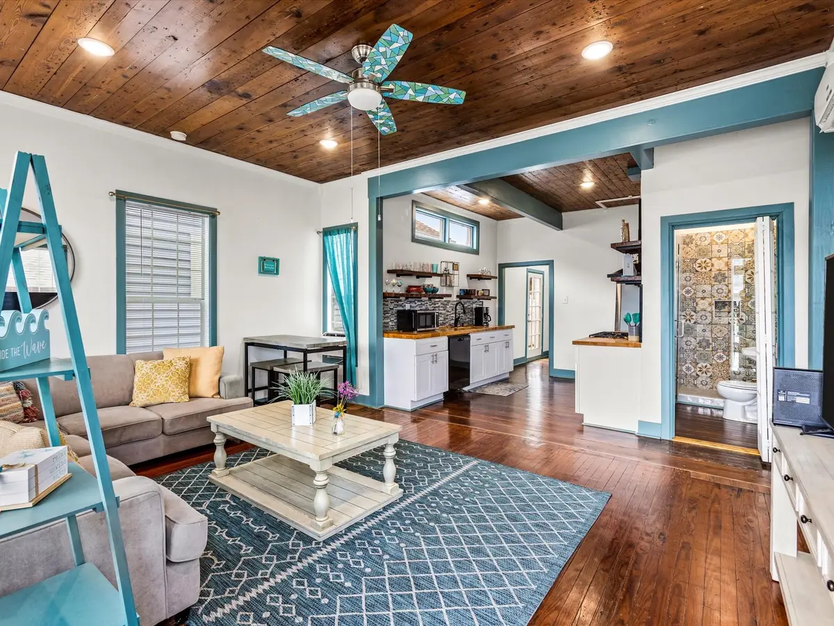 1309 Avenue M, Galveston, TX 77550 - Image #1