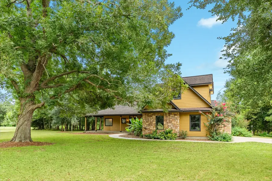 306 Wagon Wheel Trail, Angleton, TX 77515 - #3
