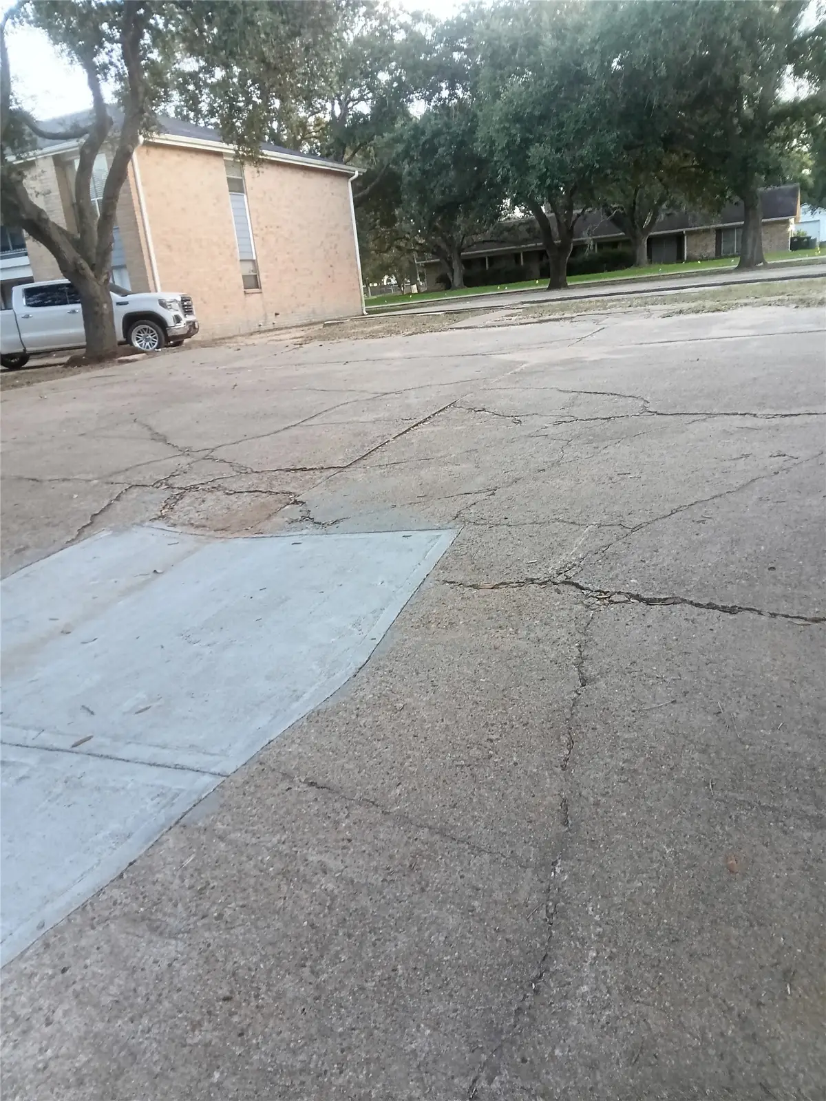 1004 Gunnison Street, Sealy, TX 77474 - #1