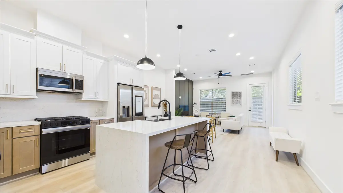 805 Brooks Street #A, Houston, TX 77009 - Image #1