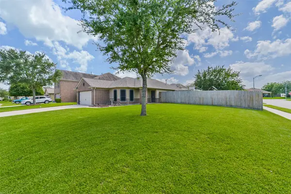 5435 Ginseng Drive, Baytown, TX 77521