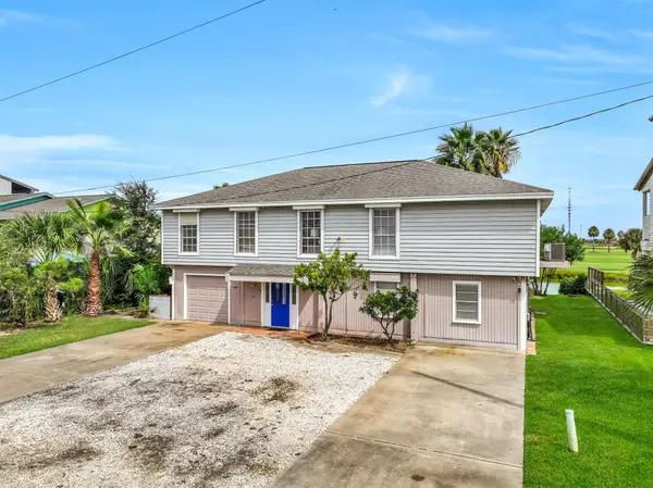14005 Grambo Boulevard, Galveston, TX 77554