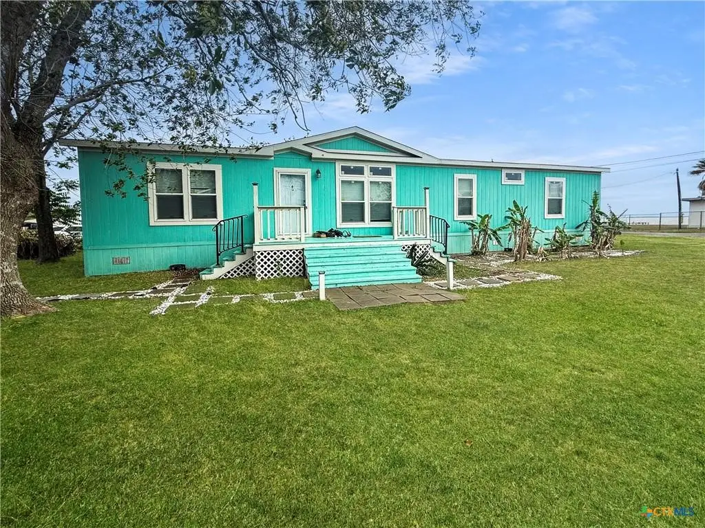 112 N Vivian Stevens Street, Port Lavaca, TX 77979 - #1
