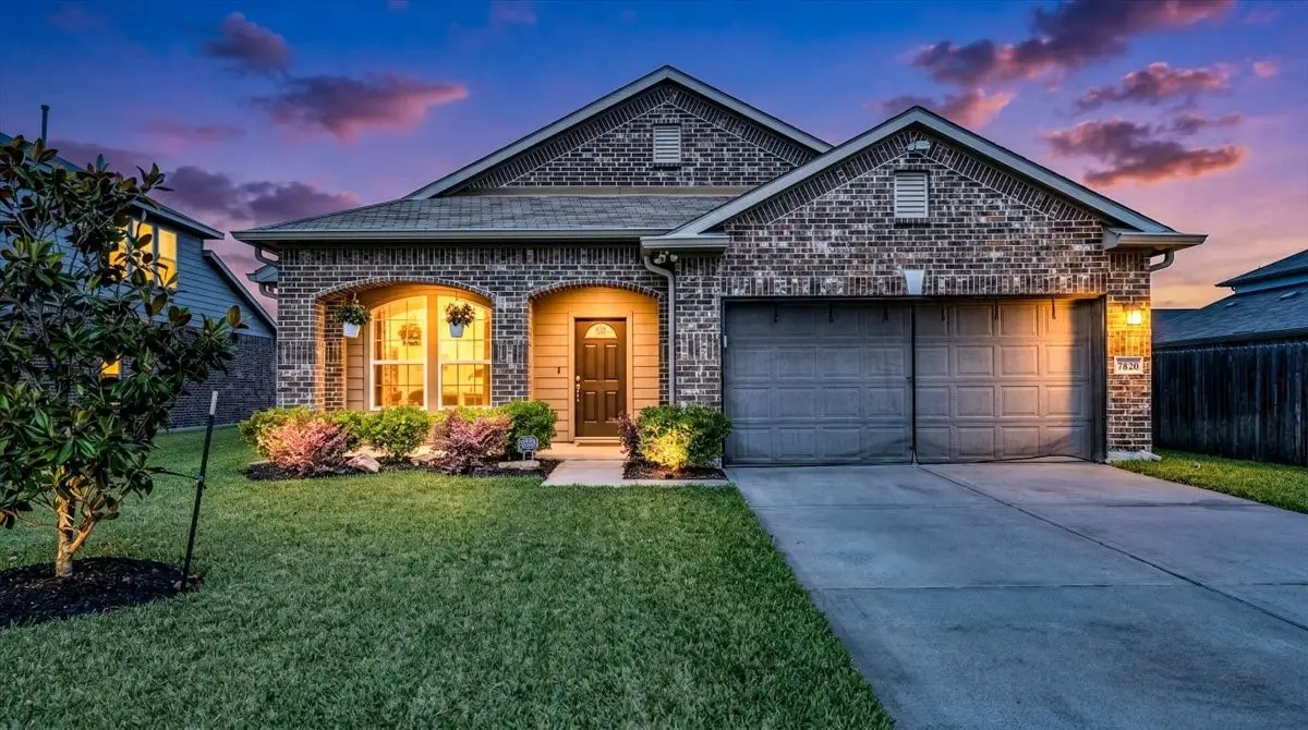 7820 Quartz Lane, Texas City, TX 77591 - #1
