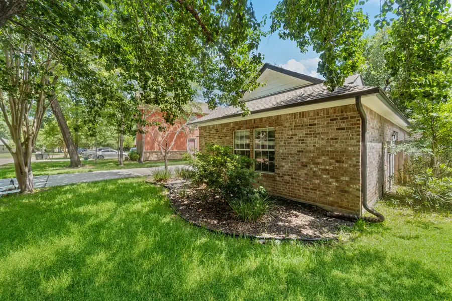 3322 Willowbend Road, Montgomery, TX 77356 - Image #3
