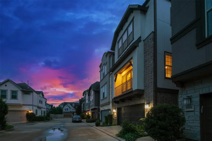 2710 Church Wood Dr, Houston, TX 77082 - Image #3