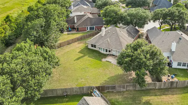 7102 Hollow Field Lane, Cypress, TX 77433