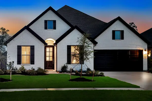 32236 Highwood Green Lane, Conroe, TX 77385