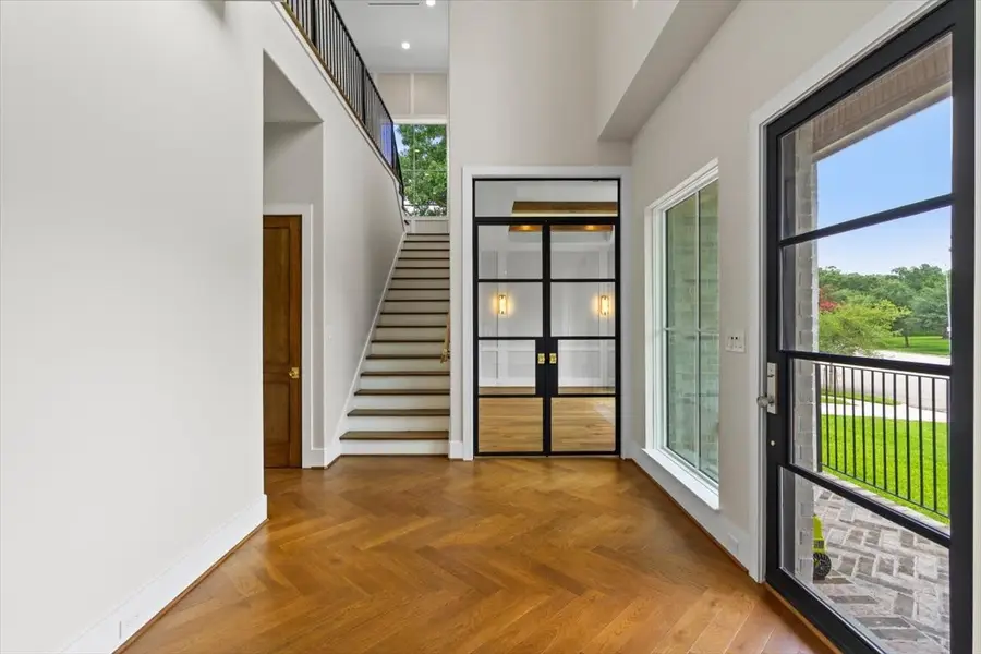 2341 Maroneal St, Houston, TX 77030 - #3